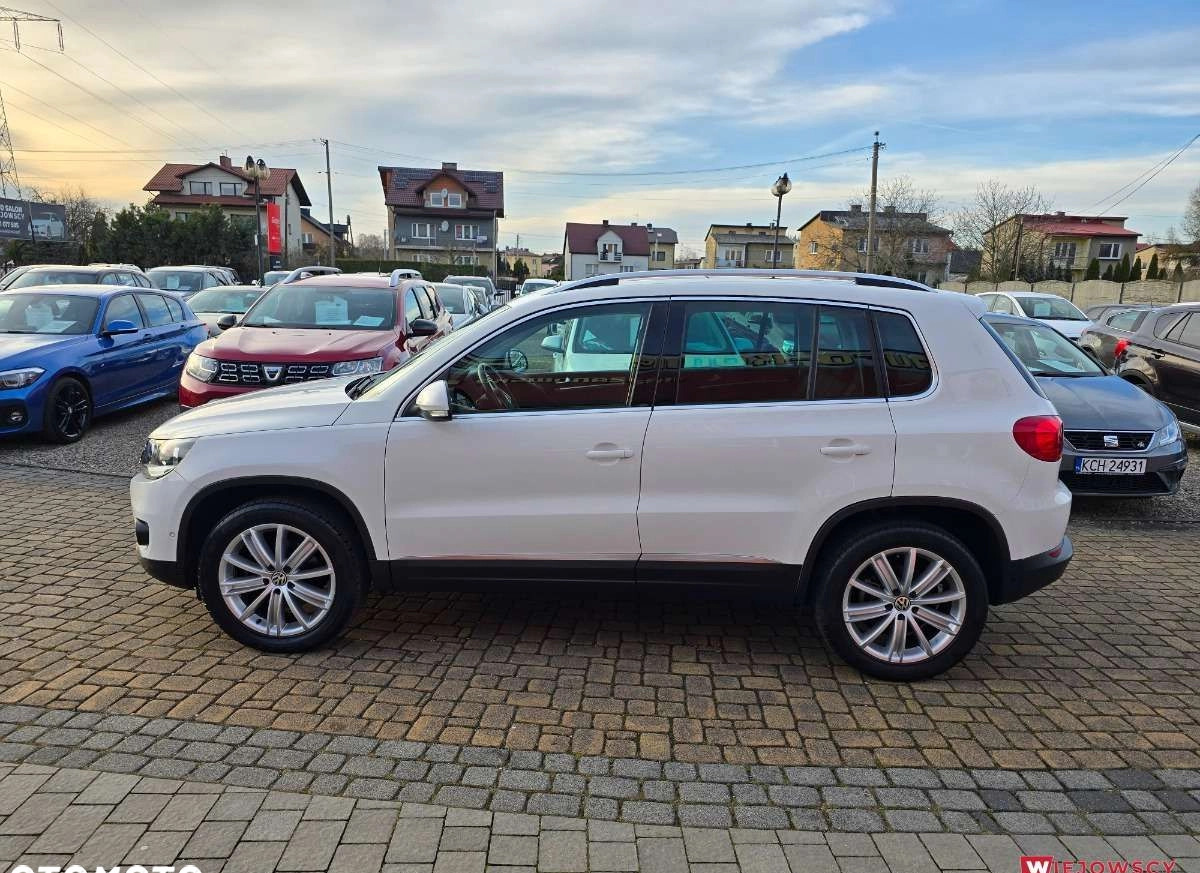 Volkswagen Tiguan cena 45800 przebieg: 140000, rok produkcji 2012 z Wejherowo małe 137